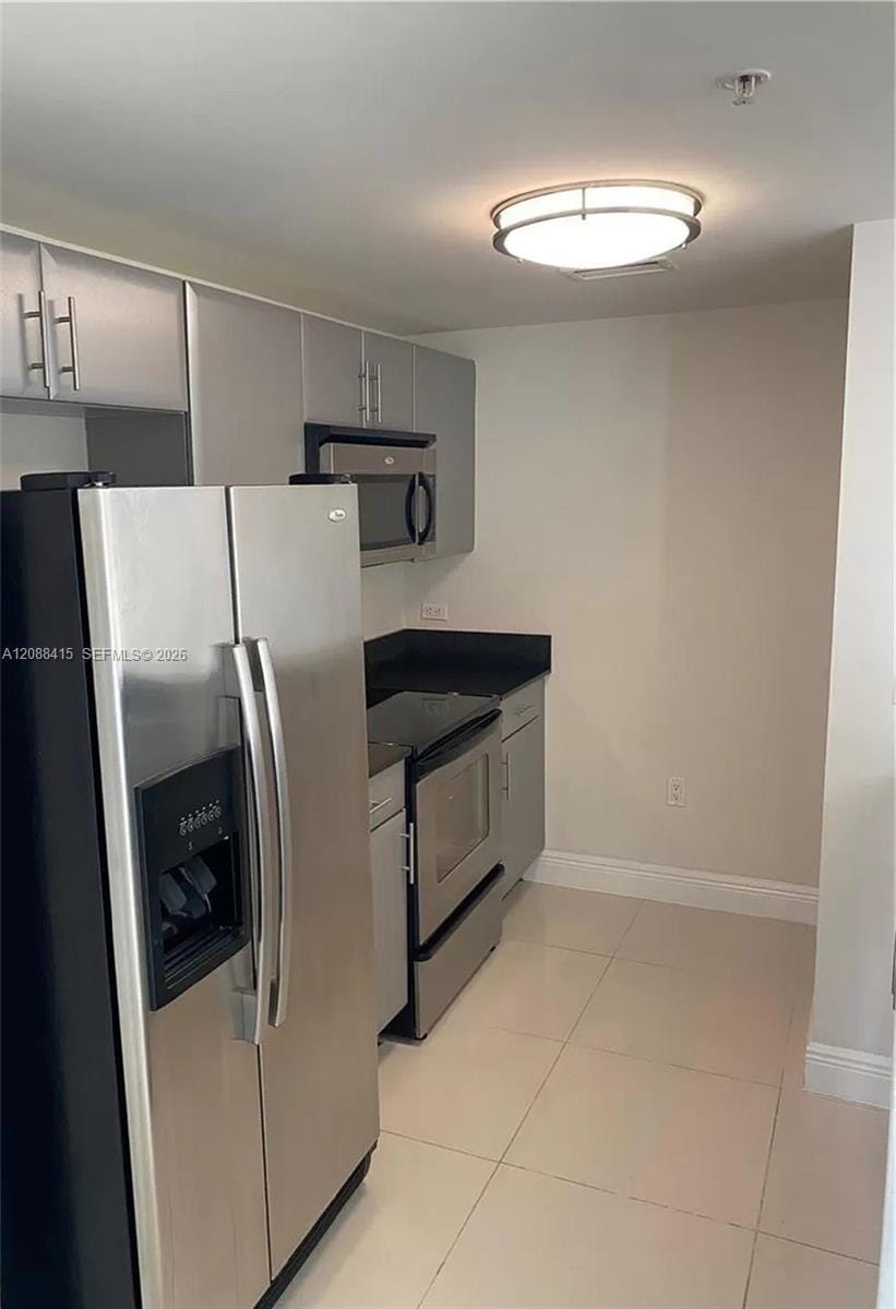 1861 S River Drive 1001 — photo 7