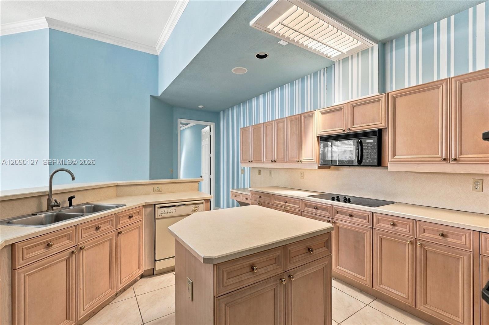 173 Orange Tree Drive, Atlantis, FL 33462 photo 24