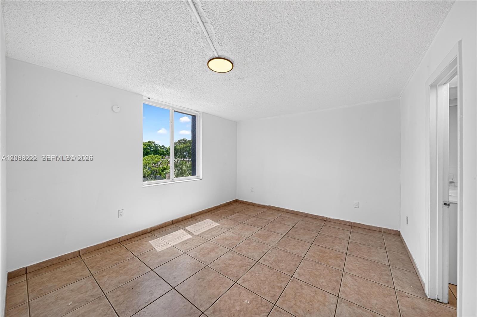 10000 NW 80th Court 2432, Hialeah Gardens, FL 33016 photo 16