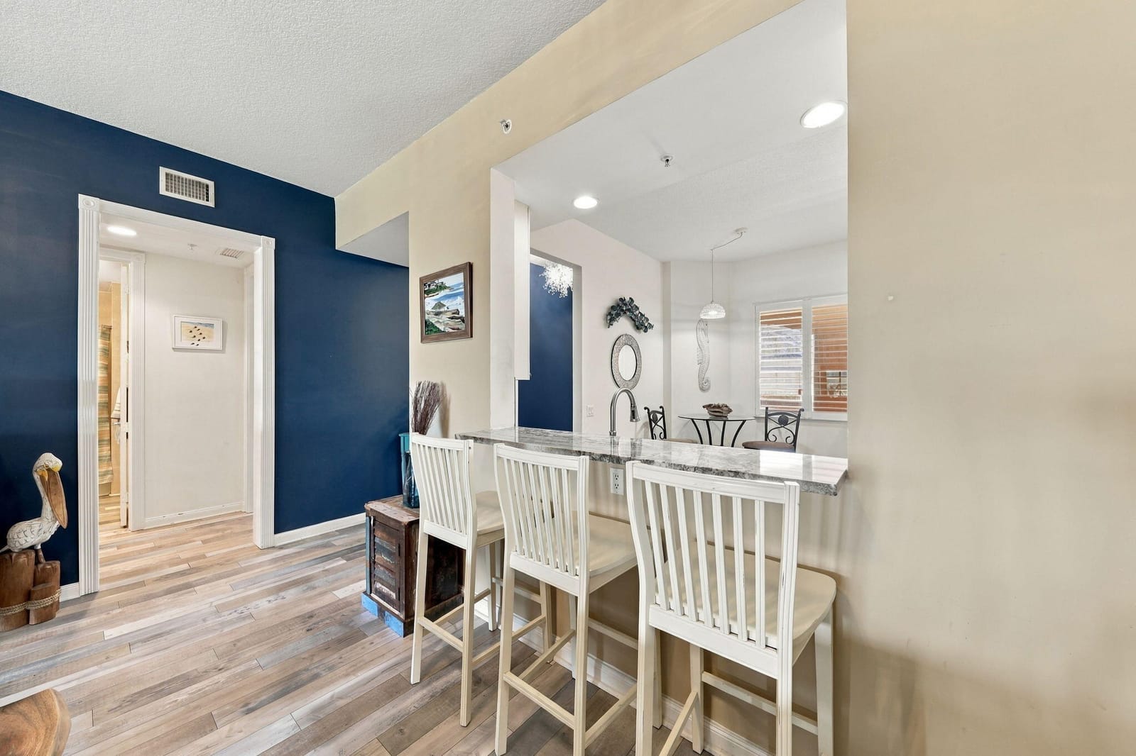 34 Harbour Isle Drive W 204, Fort Pierce, FL 34949 photo 8