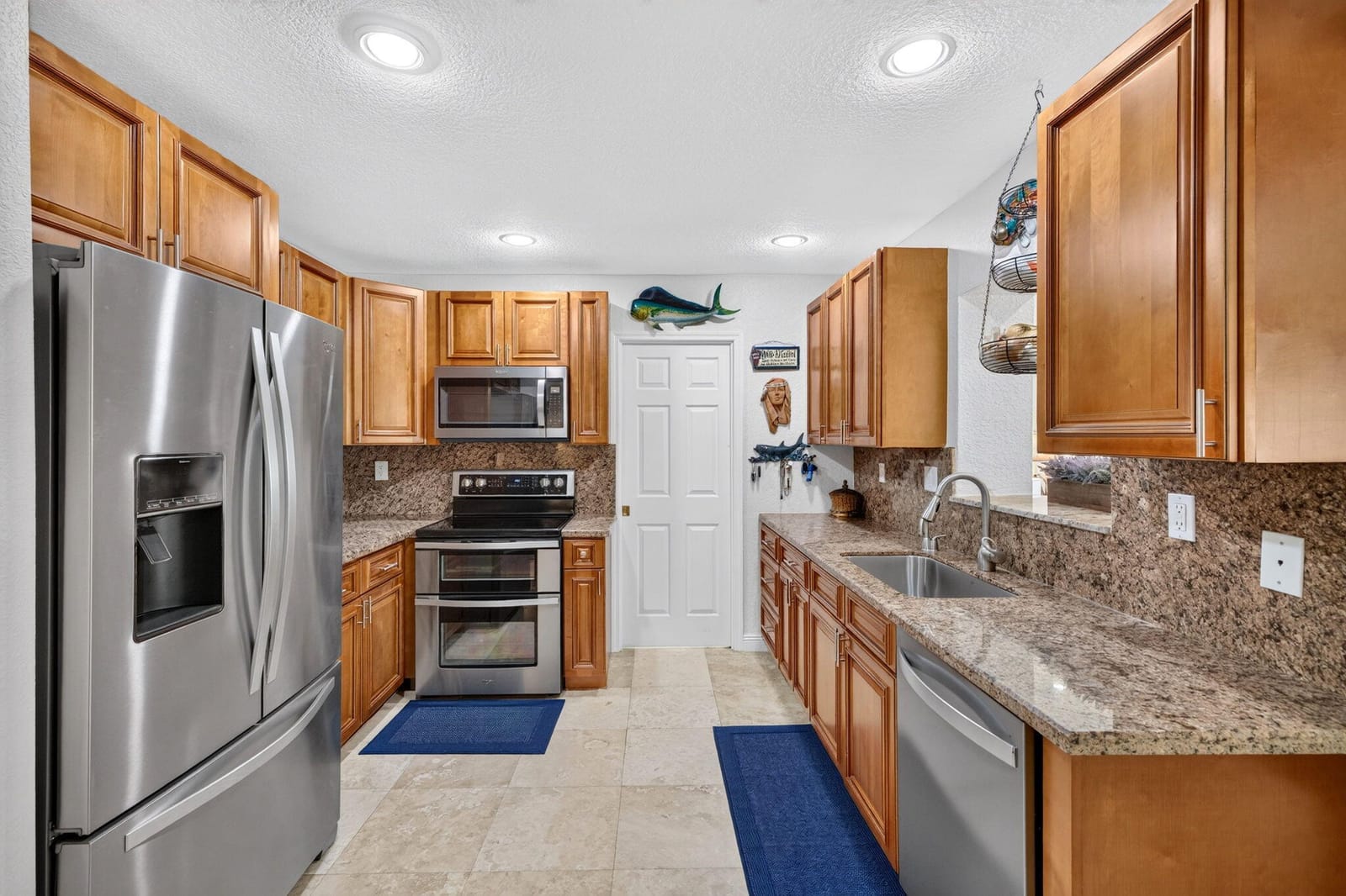 943 NAUTILUS Isle, Dania Beach, FL 33004 photo 13