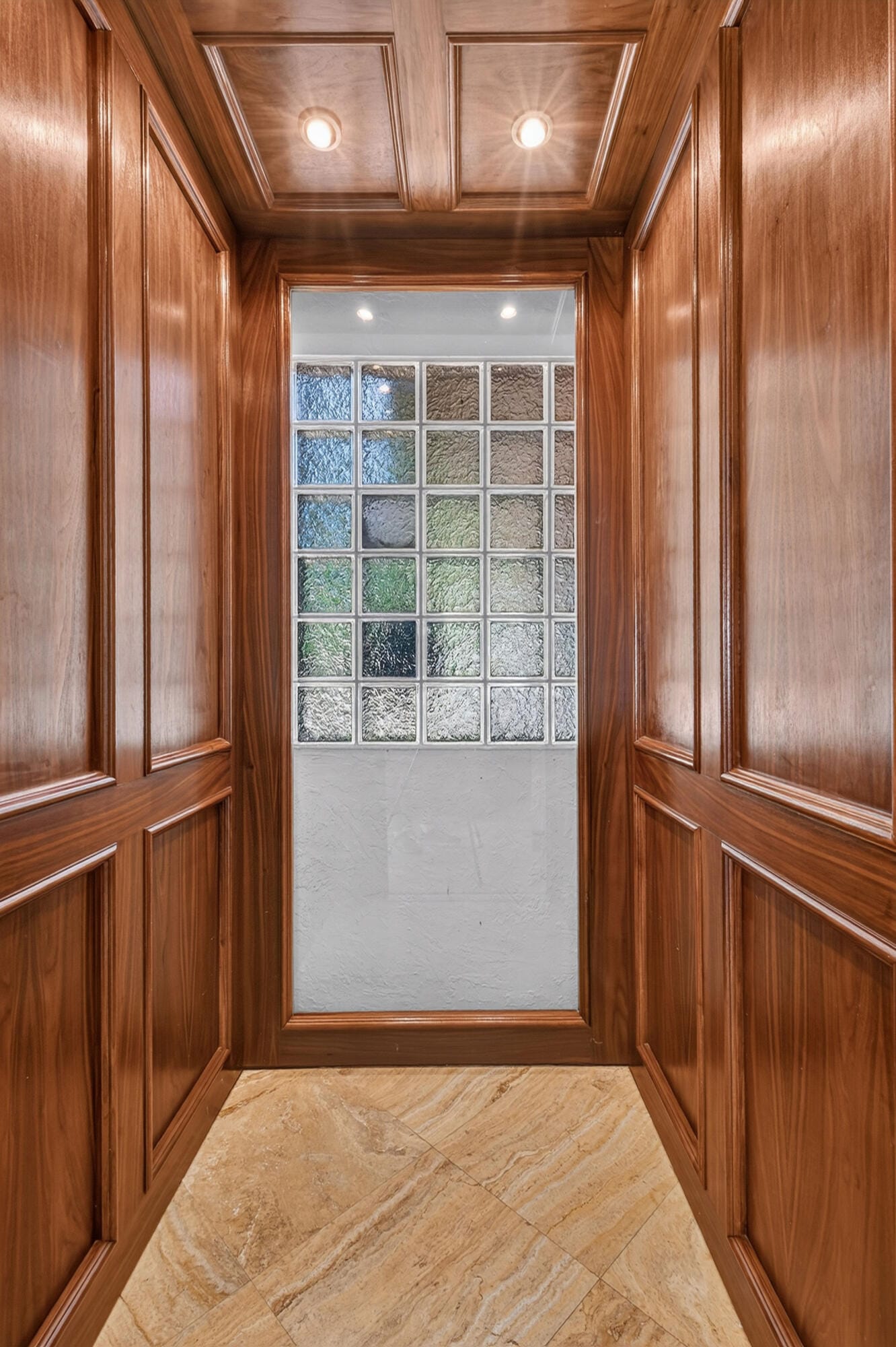 841 ANCHORAGE Drive — photo 11