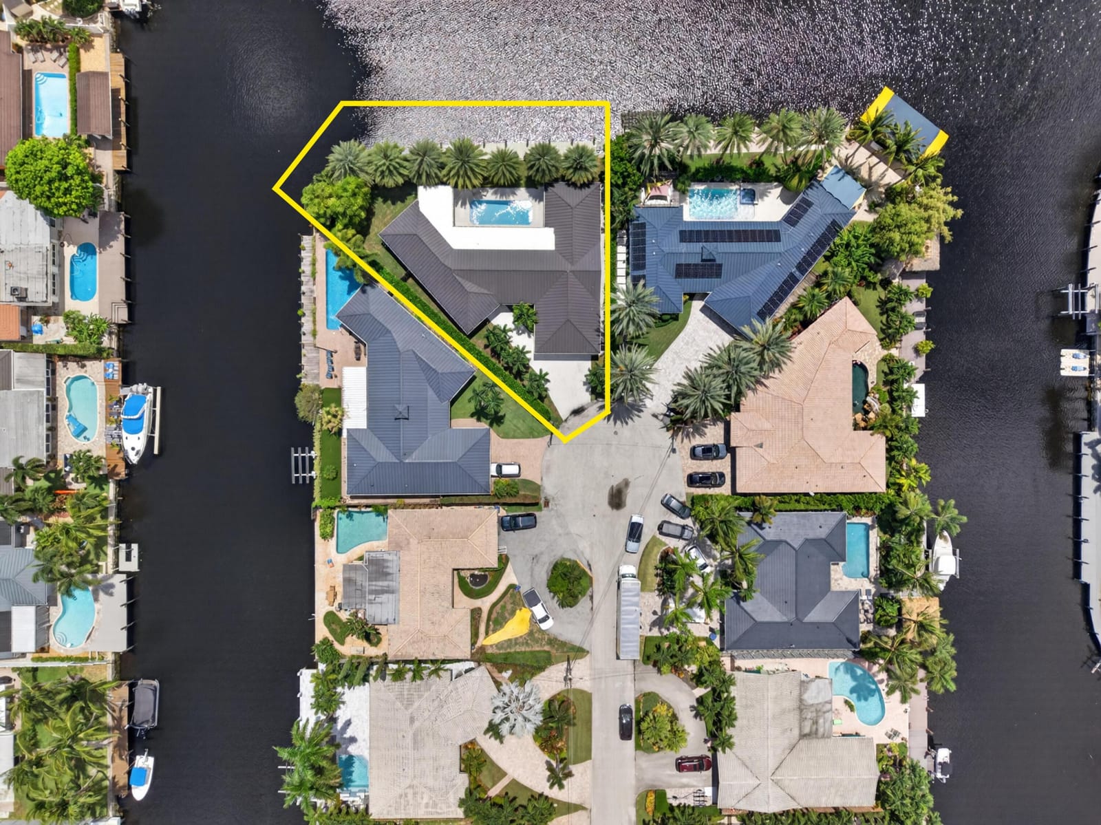 2118 NE 15TH Terrace, Wilton Manors, FL 33305 photo 1