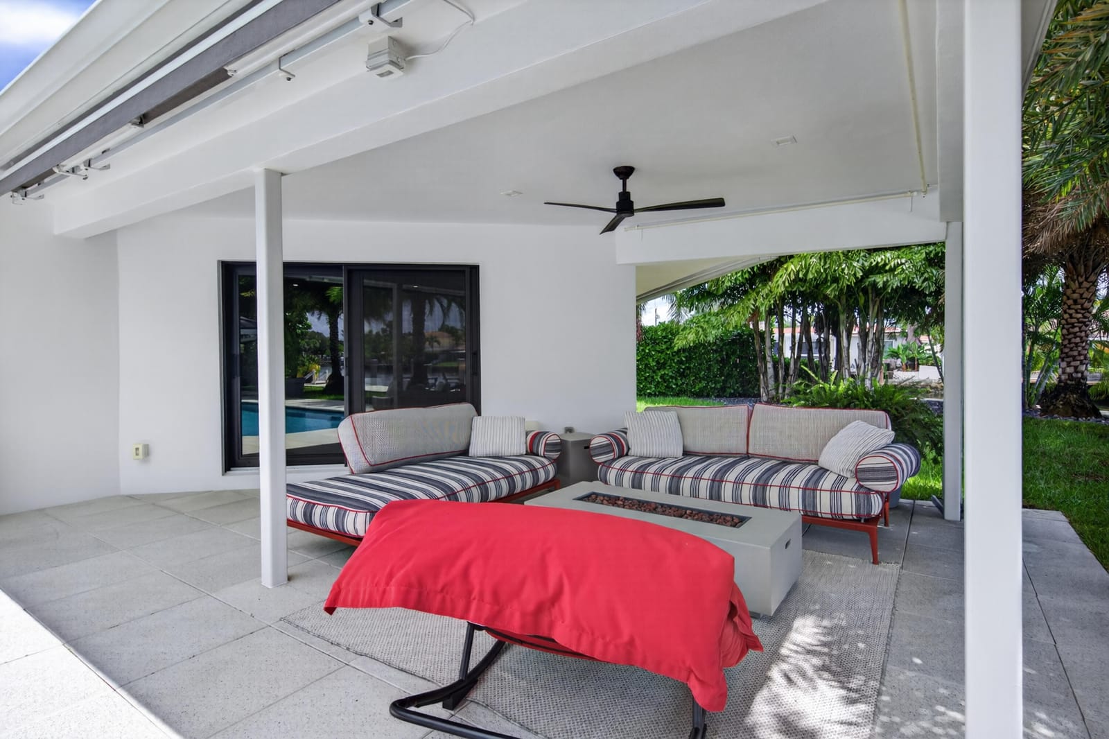 2118 NE 15TH Terrace, Wilton Manors, FL 33305 photo 18