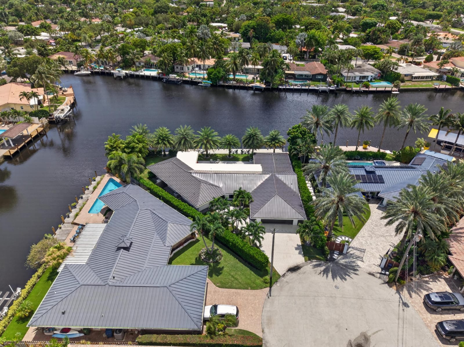 2118 NE 15TH Terrace, Wilton Manors, FL 33305 photo 3