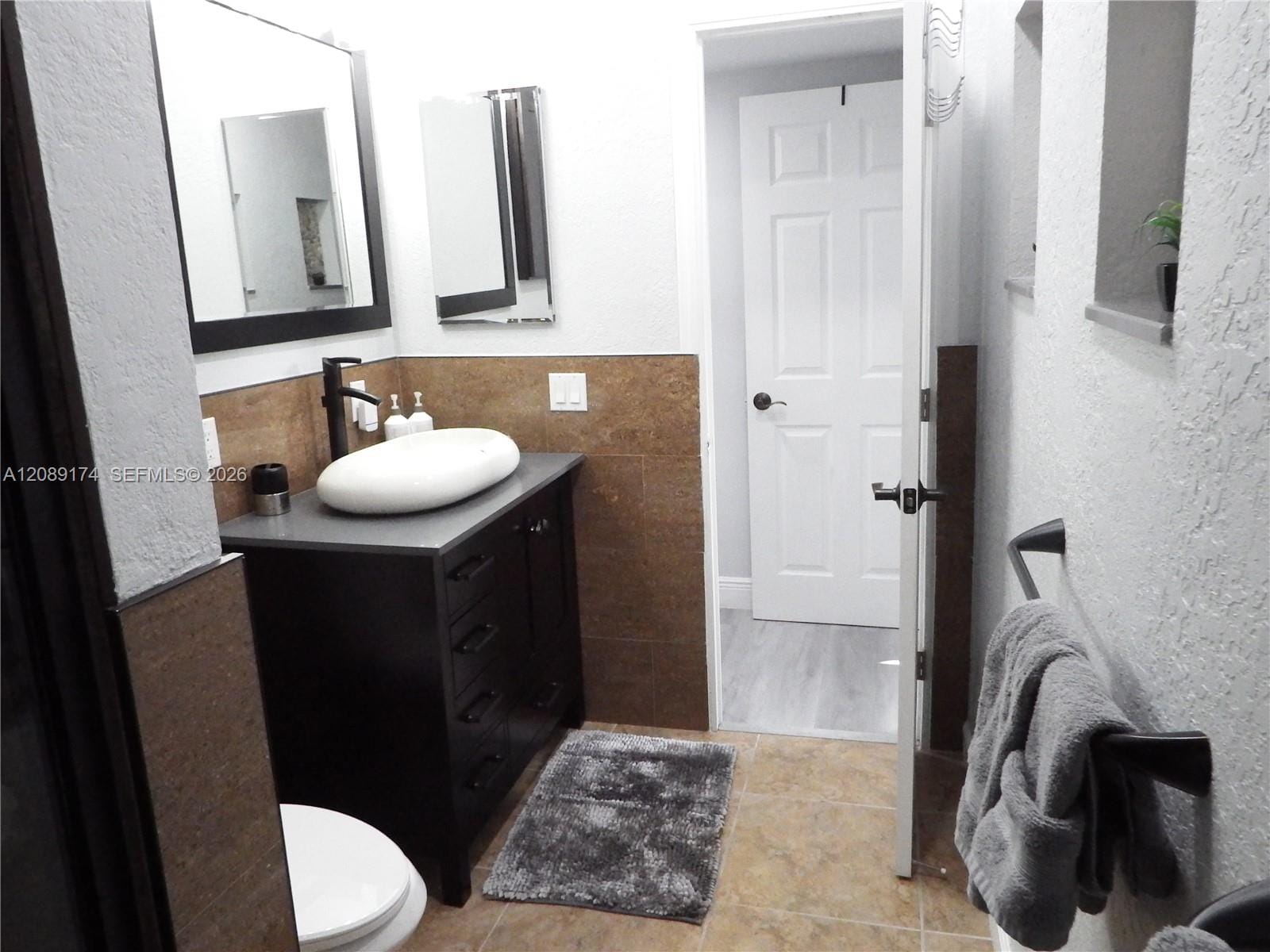 1711 N 50th Avenue, Hollywood, FL 33021 photo 28