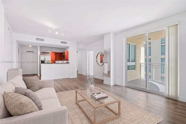 7350 SW 89th Street 706S, Miami, FL 33156
