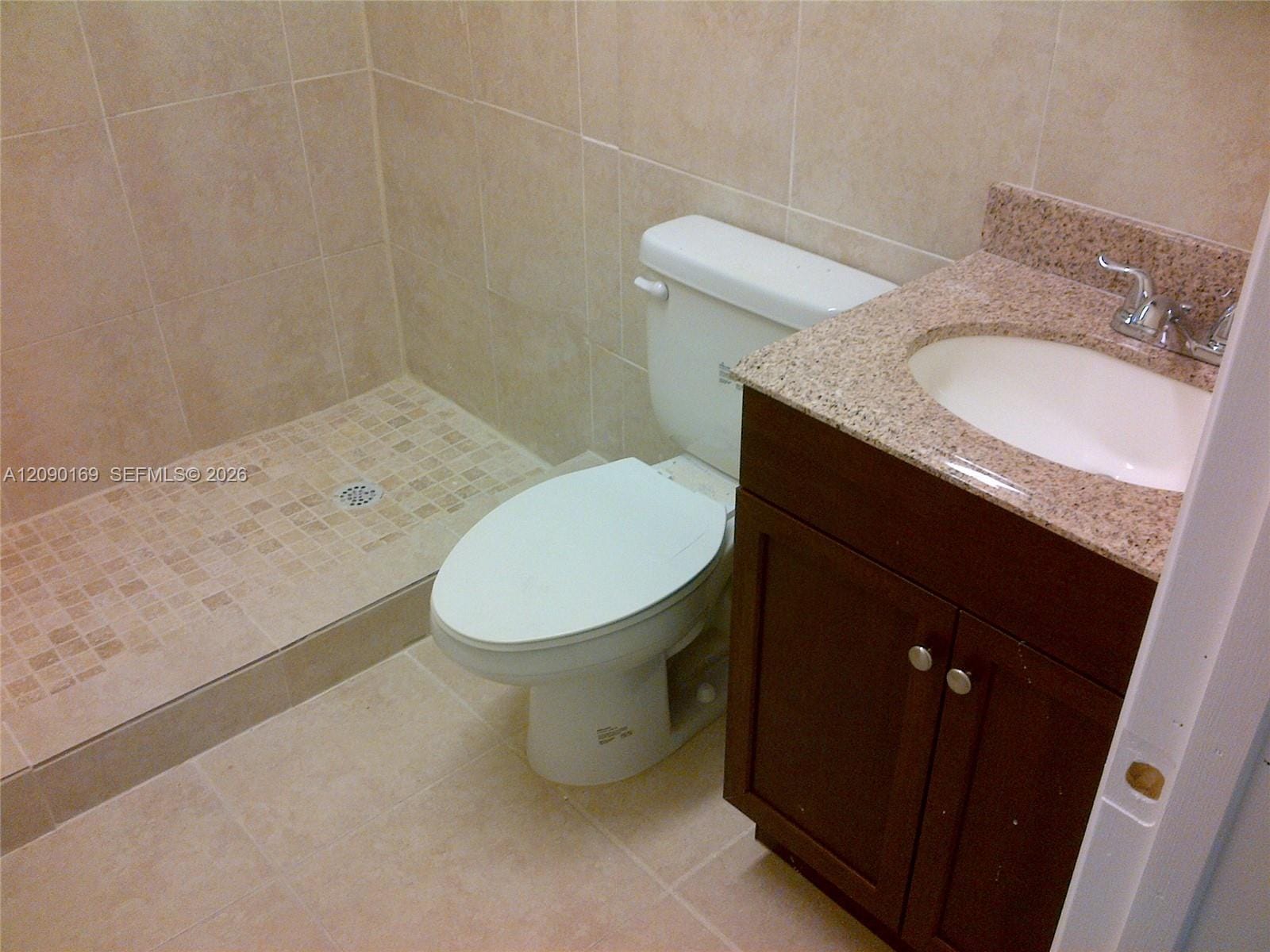 28 SW 8th Street 2, Hallandale Beach, FL 33009 photo 4