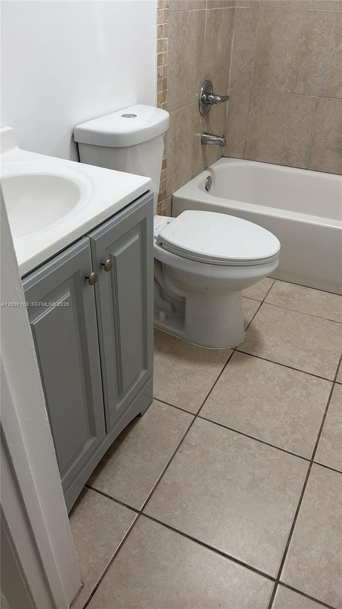 28 SW 8th Street 2, Hallandale Beach, FL 33009 photo 5