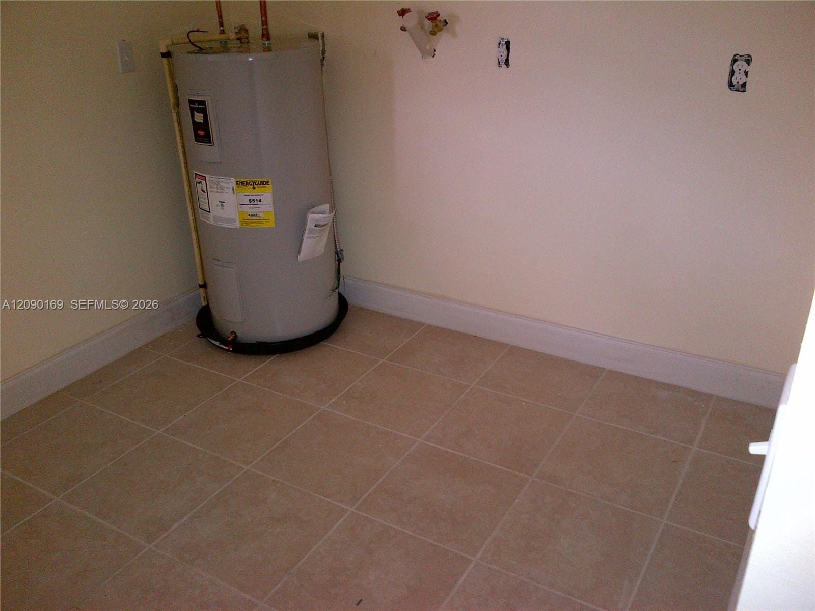 28 SW 8th Street 2, Hallandale Beach, FL 33009 photo 6