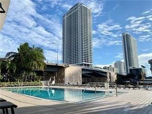 2602 E HALLANDALE BEACH R907, Hallandale Beach, FL 33009