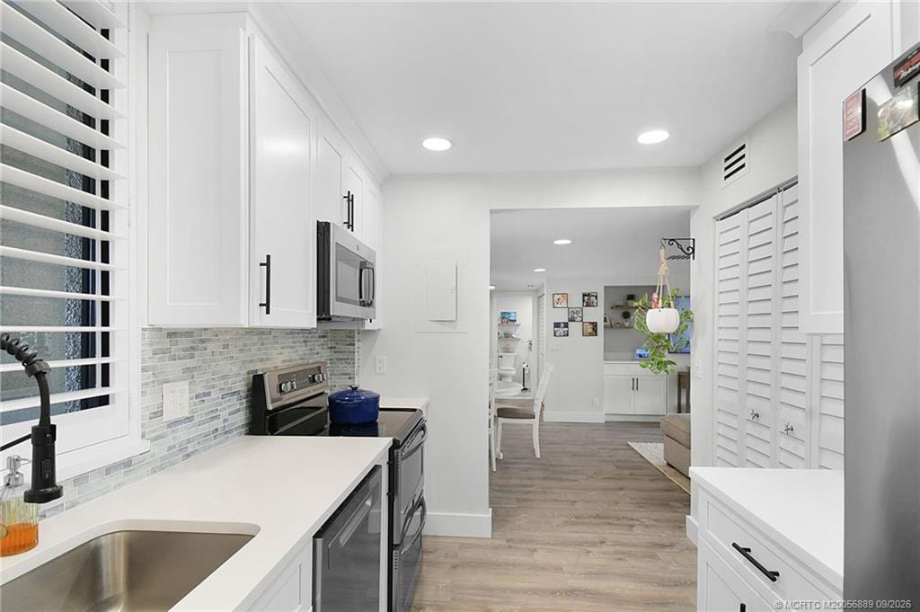 3452 NE Causeway Boulevard 202, Jensen Beach, FL 34957 photo 20