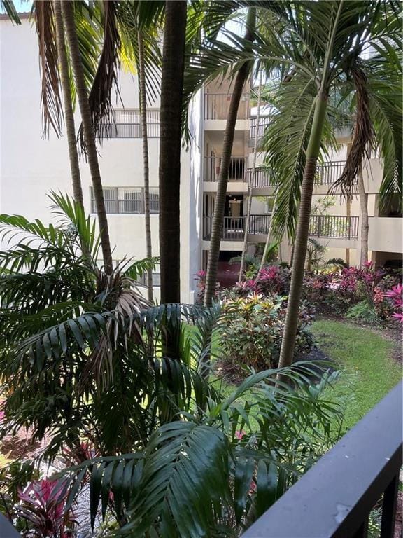 2322 S CYPRESS BEND Drive 210, Pompano Beach, FL 33069 photo 22