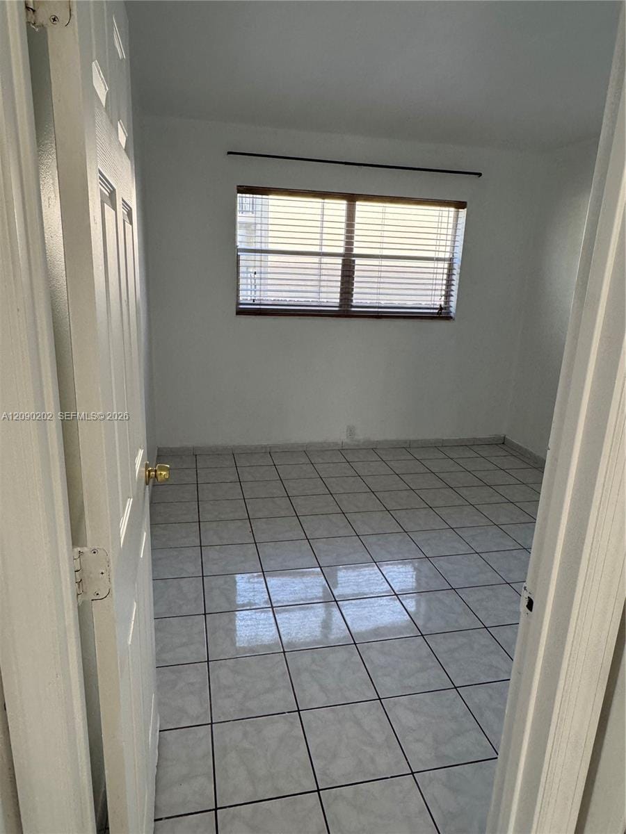 1765 Venice Lane 4E, North Miami, FL 33181 photo 16
