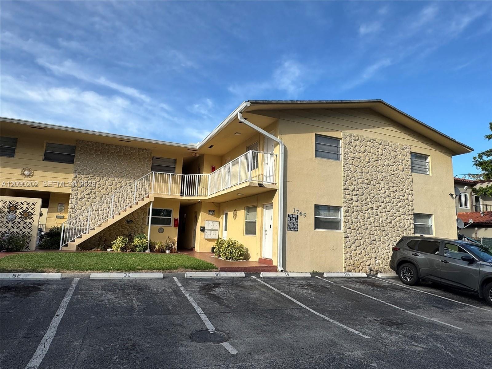 1765 Venice Lane 4E, North Miami, FL 33181 photo 23