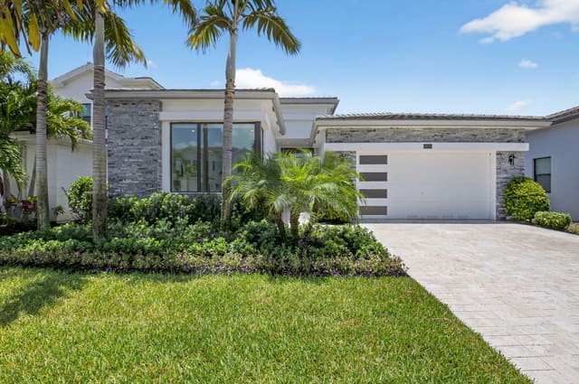 9072 BENEDETTA Place, sold in Boca Bridges, Boca Raton, FL