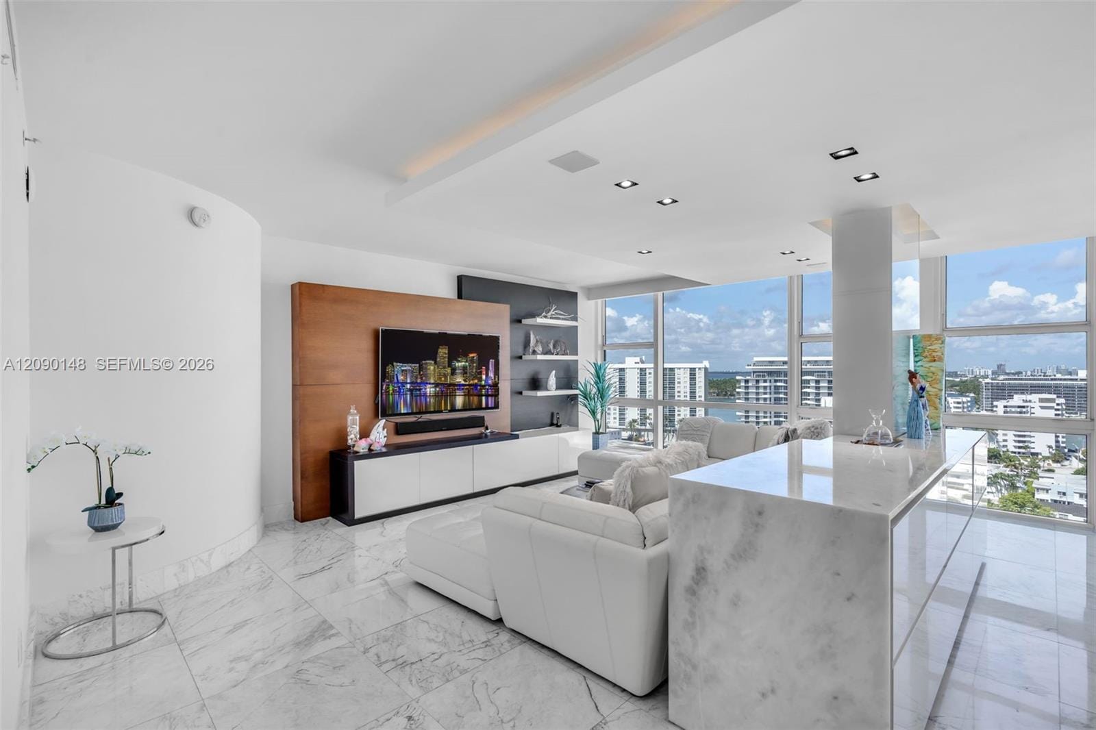 6801 Collins Avenue LPH12 (Door LPH01), Miami Beach, FL 33141 photo 6