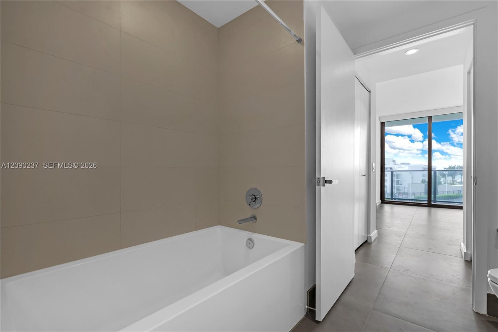 501 NE 31st Street 901, Miami, FL 33137 photo 23