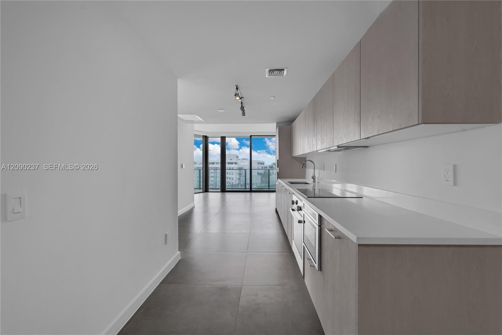 501 NE 31st Street 901, Miami, FL 33137 photo 8