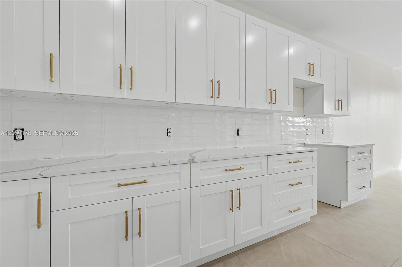 2960 NW 24th Avenue, Oakland Park, FL 33311 photo 13