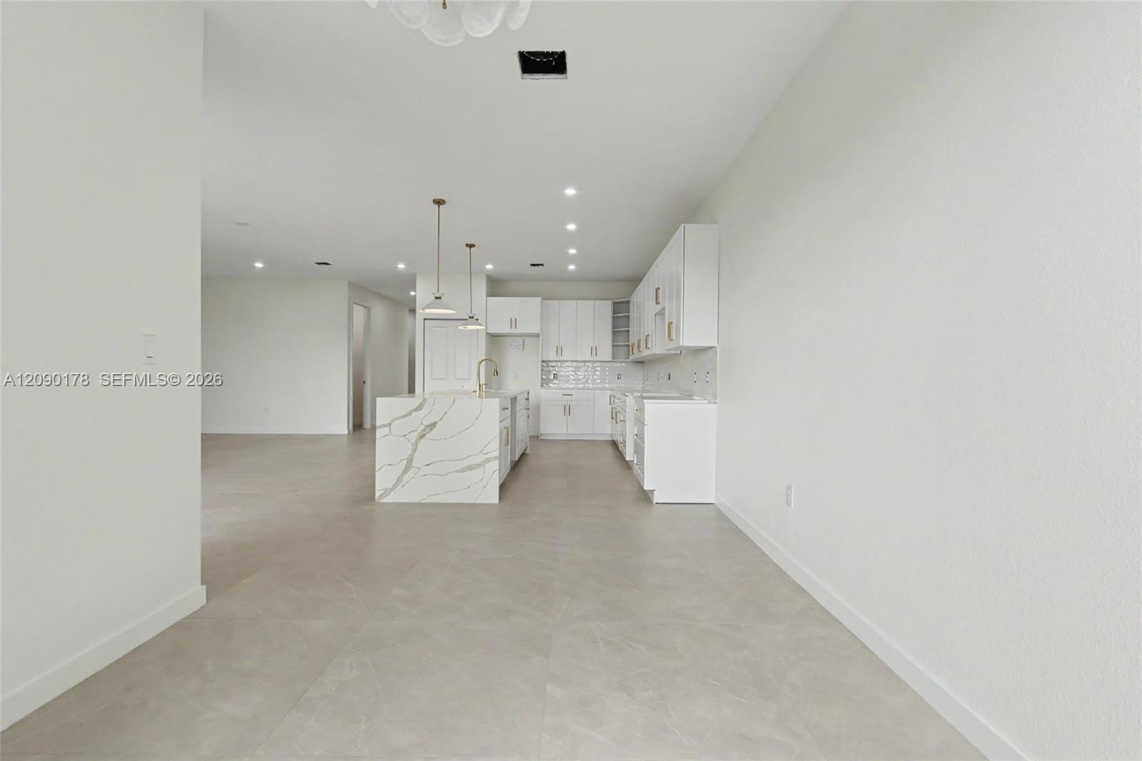 2960 NW 24th Avenue, Oakland Park, FL 33311 photo 14