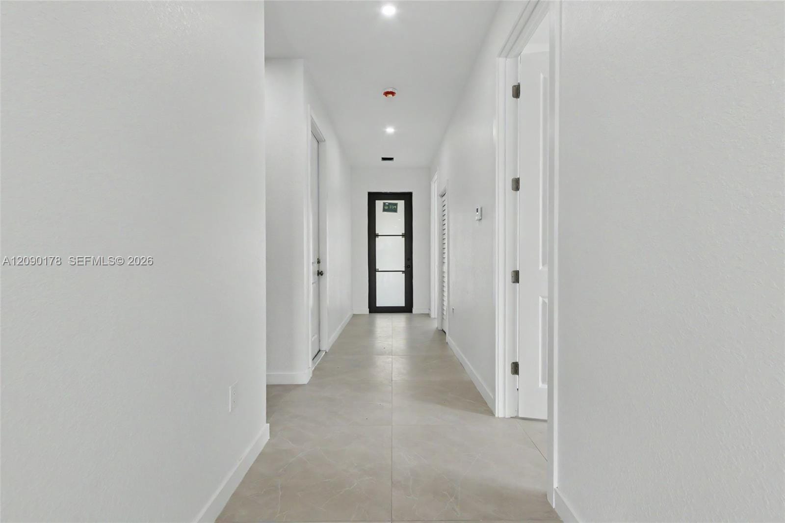 2960 NW 24th Avenue, Oakland Park, FL 33311 photo 24