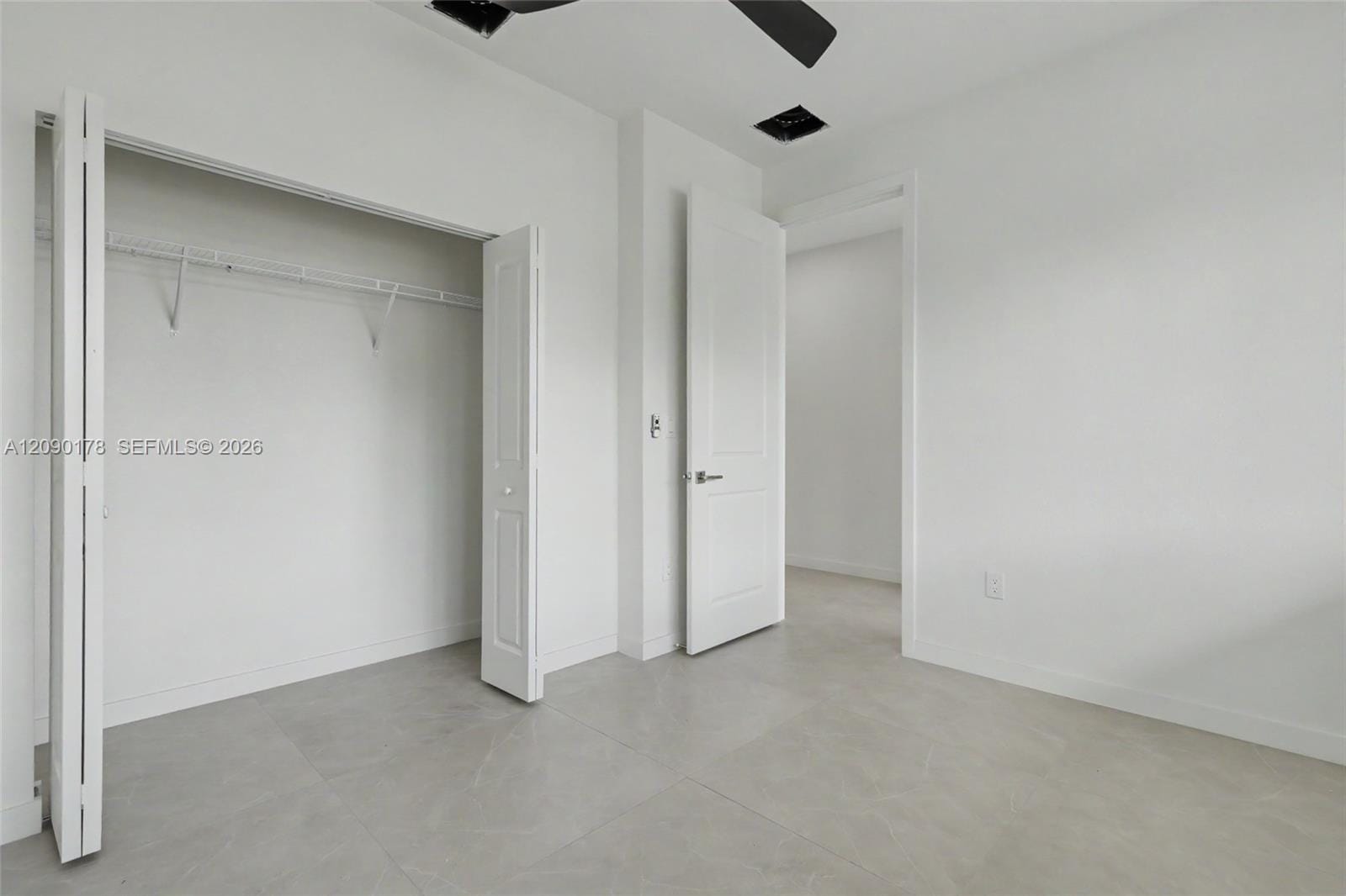 2960 NW 24th Avenue, Oakland Park, FL 33311 photo 27