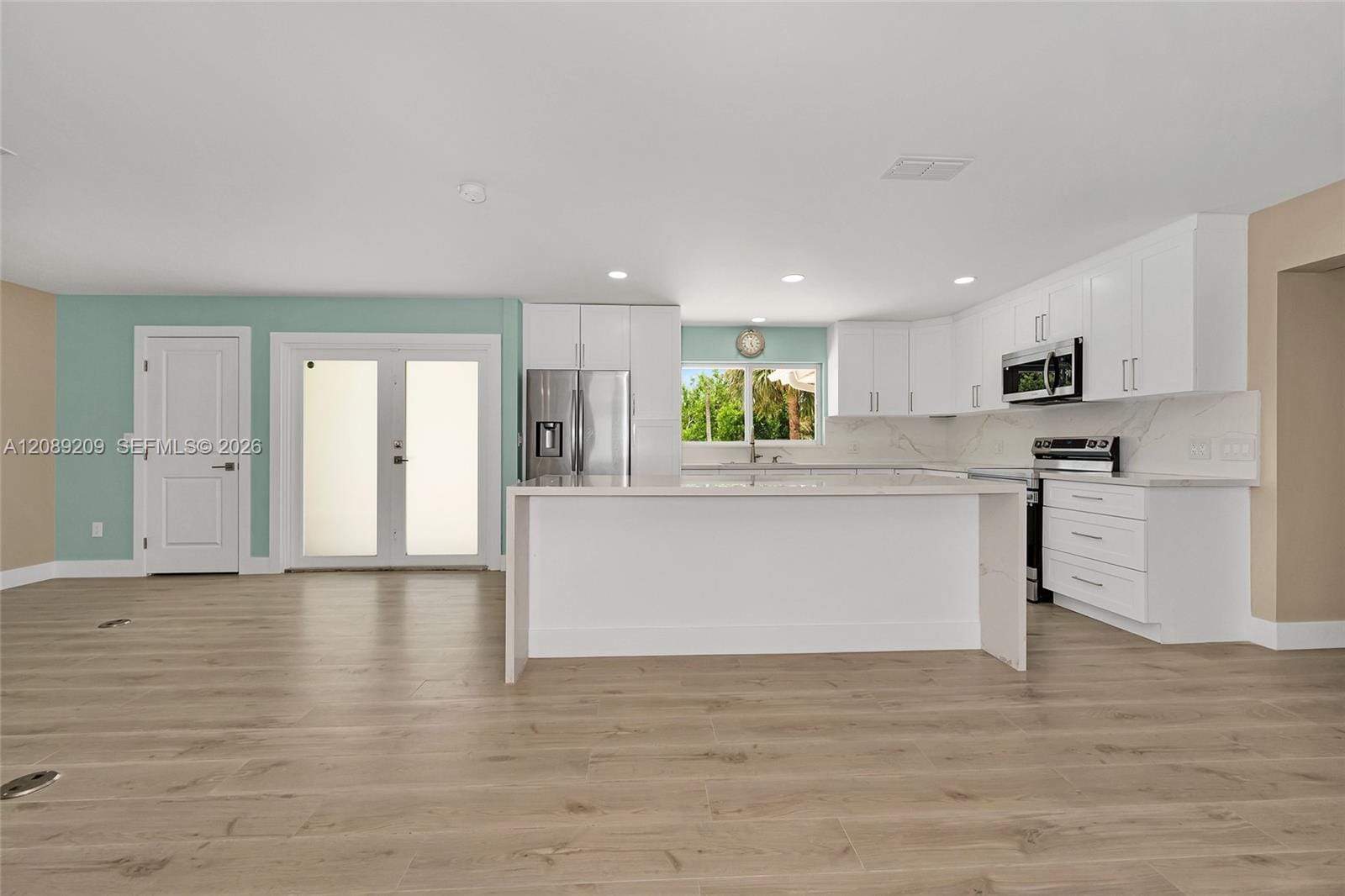 5885 Pine Tree, FL 33957 photo 19