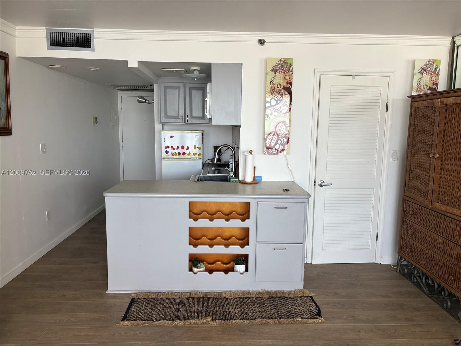 555 NE 15th Street 420 — photo 6