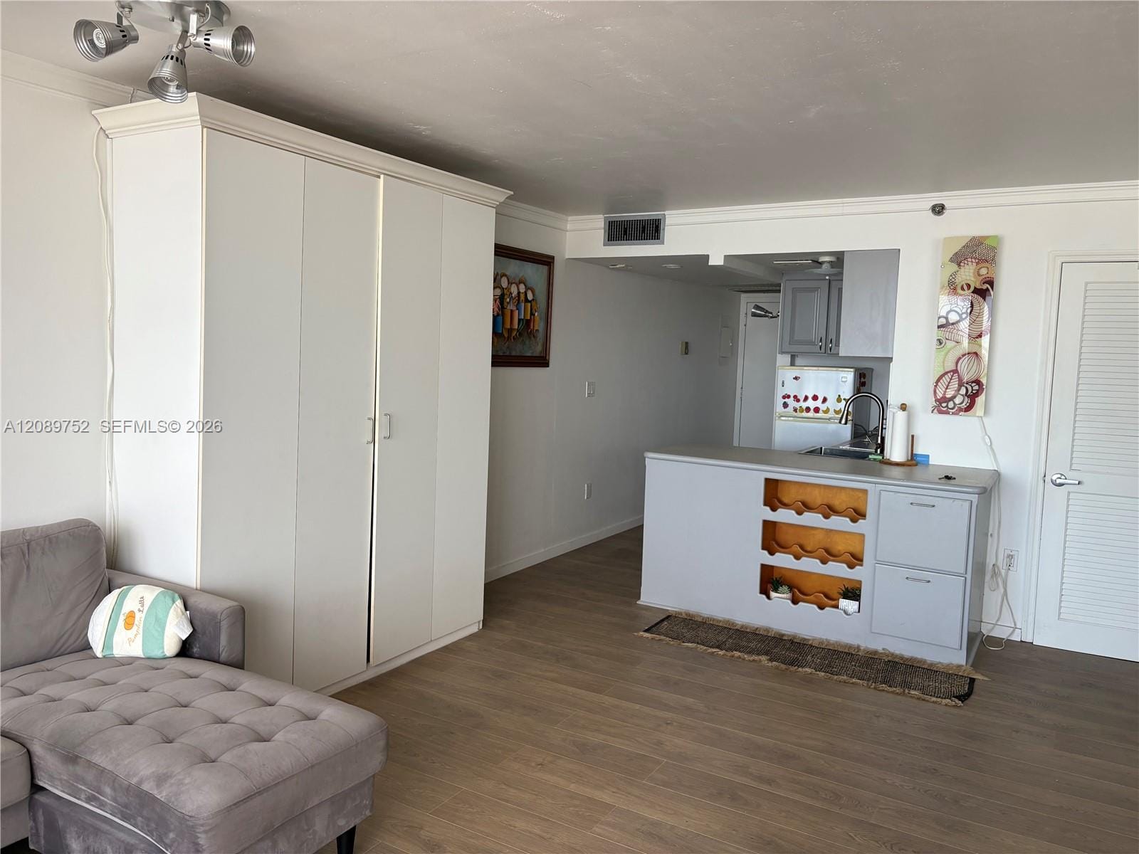 555 NE 15th Street 420 — photo 10