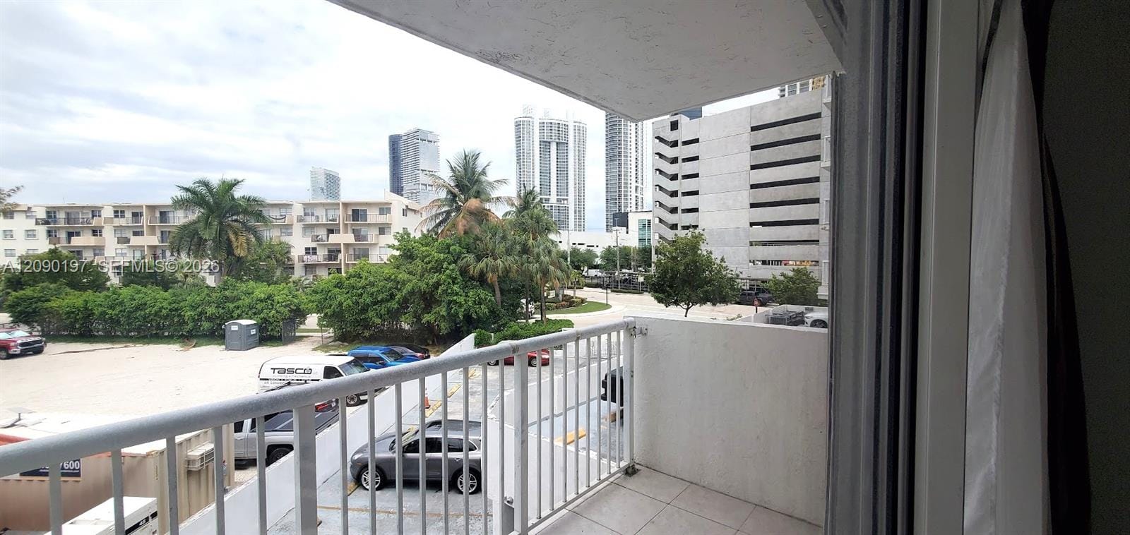 17800 Atlantic Boulevard 307, Sunny Isles Beach, FL 33160 photo 15