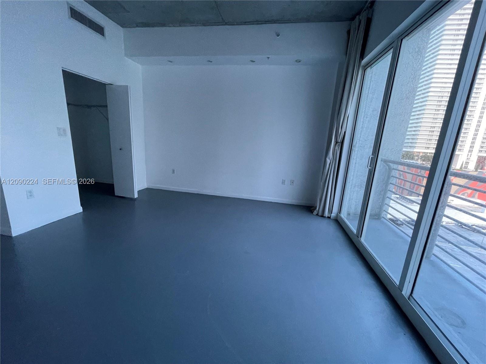133 NE 2nd Avenue 1406 — photo 3