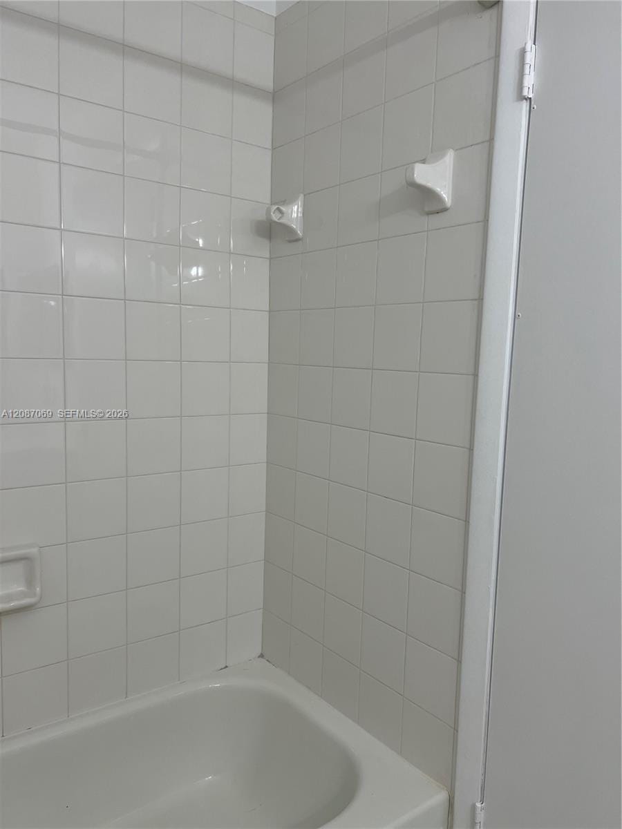 1153 NW 123rd Place 304, Miami, FL 33182 photo 24