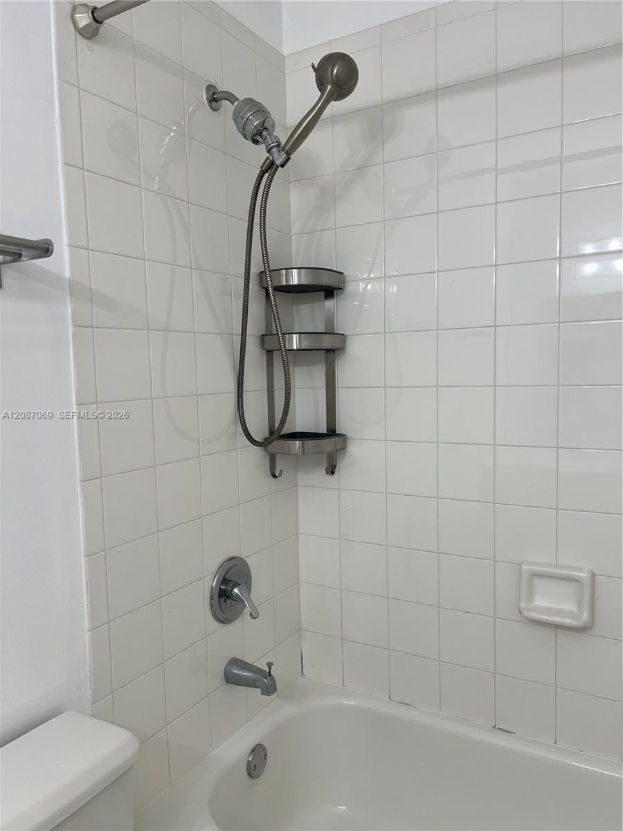 1153 NW 123rd Place 304, Miami, FL 33182 photo 25
