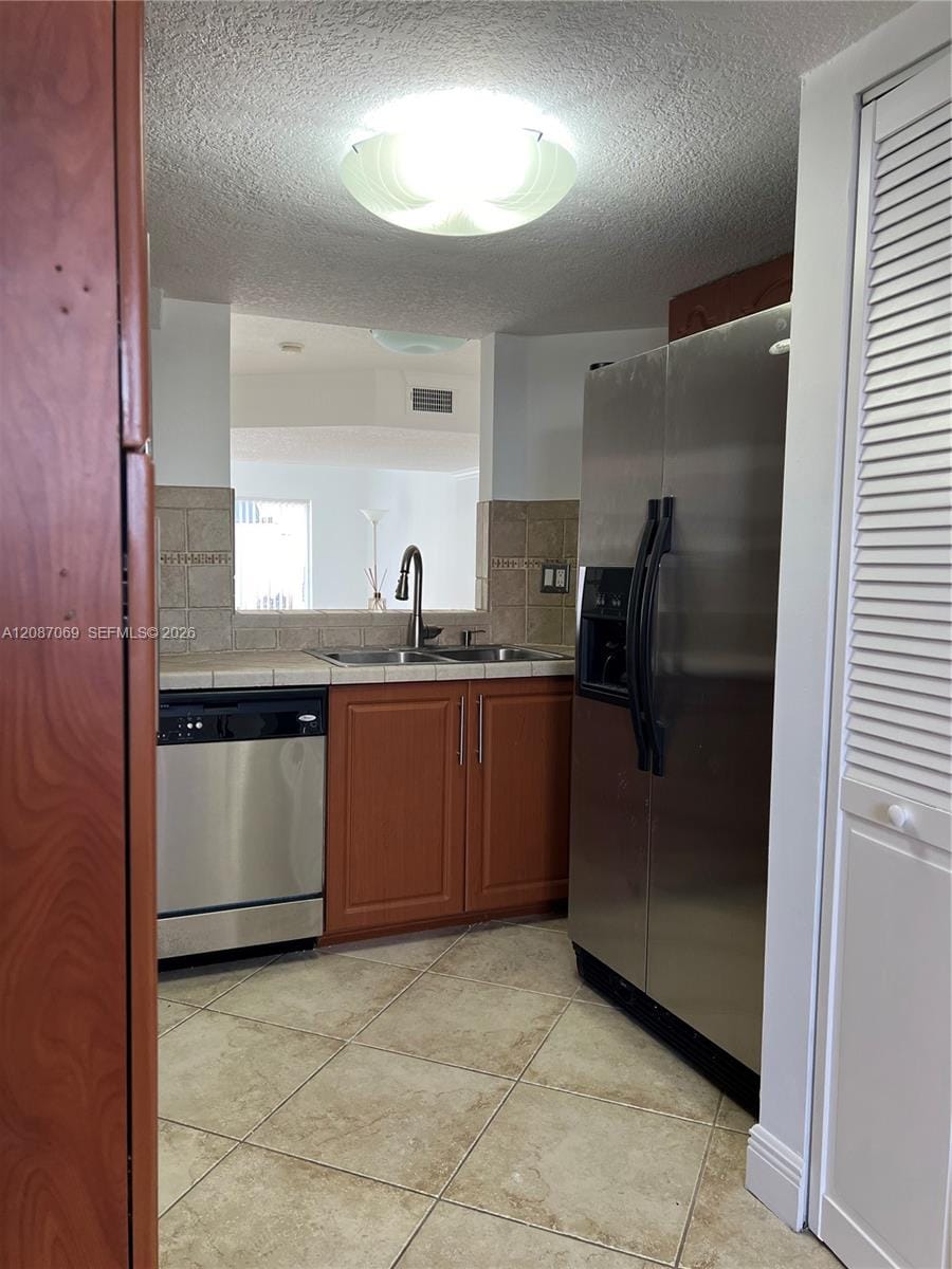 1153 NW 123rd Place 304, Miami, FL 33182 photo 8
