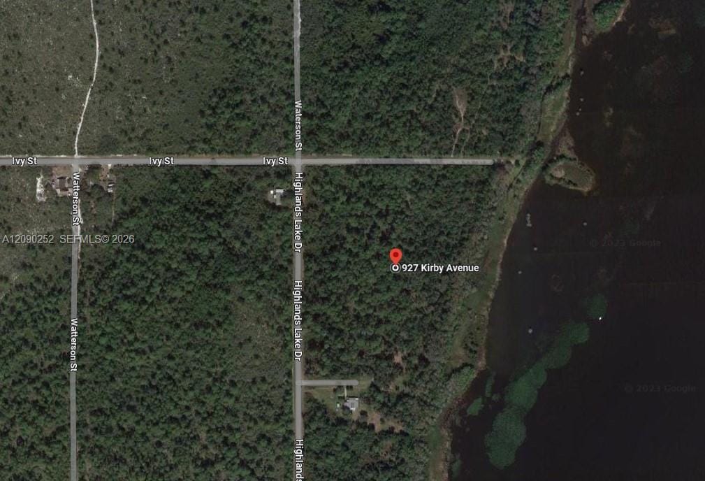 927 Kirby Avenue, Lake Placid, FL 33852 photo 2