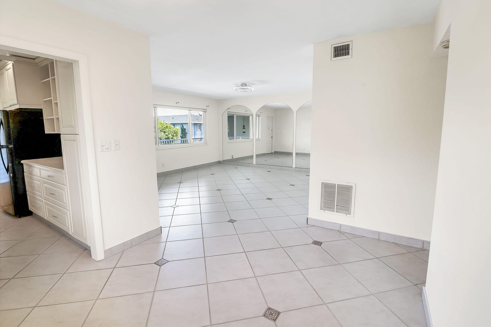 4111 NE 21ST Way 211C, Lighthouse Point, FL 33064 photo 6