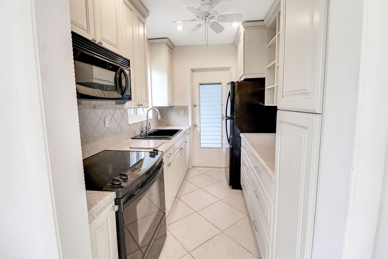 4111 NE 21ST Way 211C, Lighthouse Point, FL 33064 photo 7