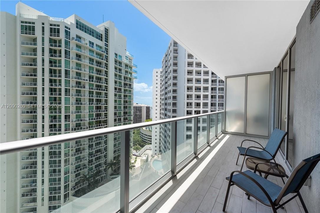 1300 Brickell Bay Drive 1905, Miami, FL 33131 photo 13