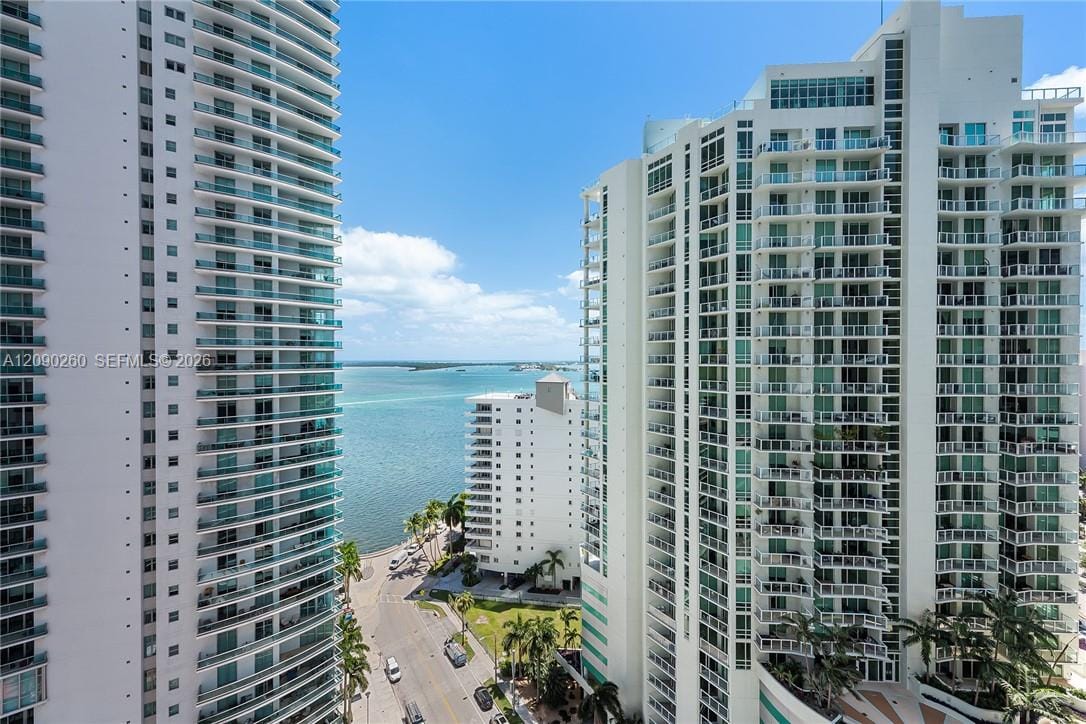 1300 Brickell Bay Drive 1905, Miami, FL 33131 photo 14