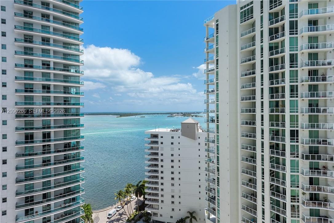 1300 Brickell Bay Drive 1905, Miami, FL 33131 photo 15