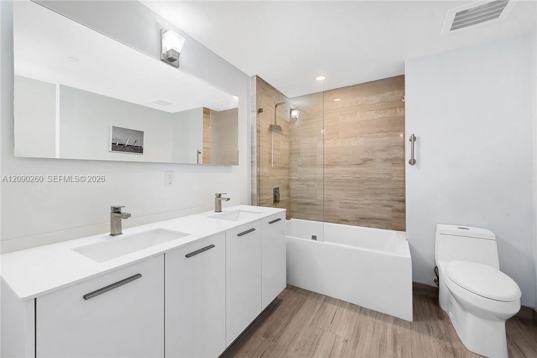1300 Brickell Bay Drive 1905 — photo 10
