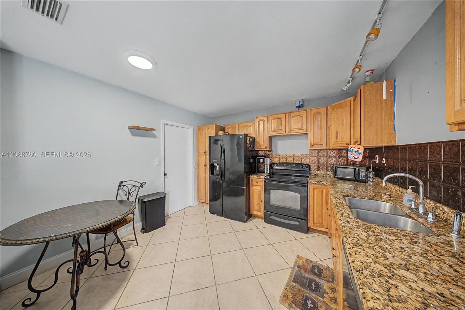 8405 SW 19th Street, North Lauderdale, FL 33068 photo 5