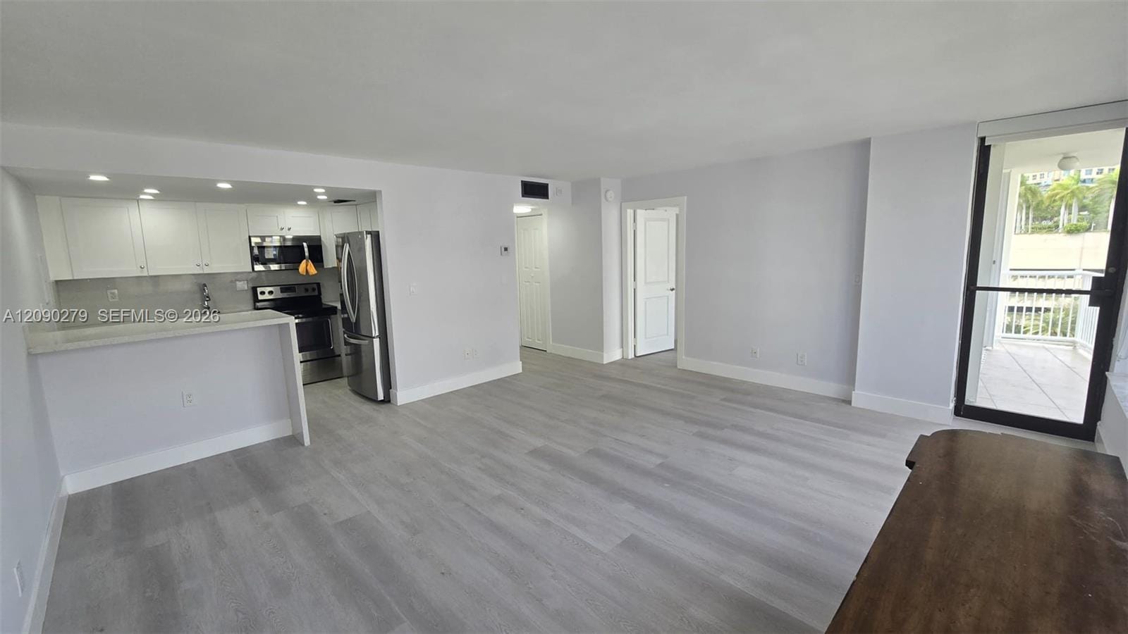 1440 Brickell Bay Drive 909, Miami, FL 33131 photo 2