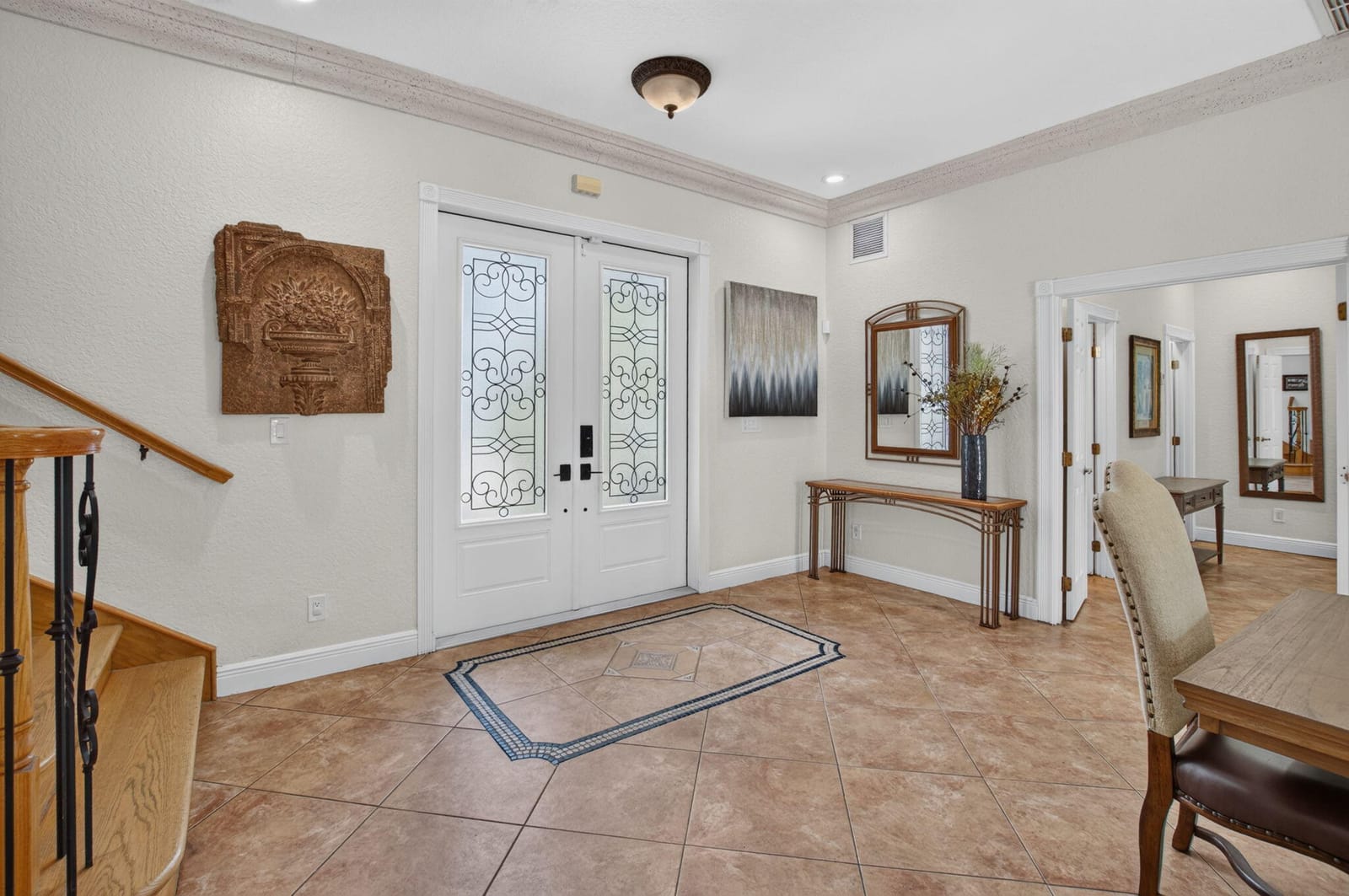 749 SW 2nd Street — photo 4