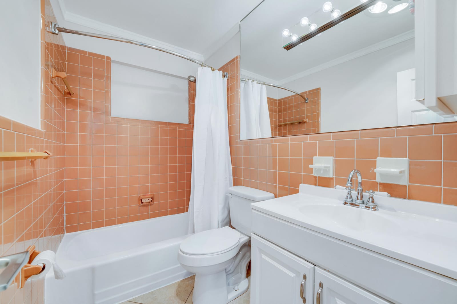 2210 NE 51ST Street — photo 12