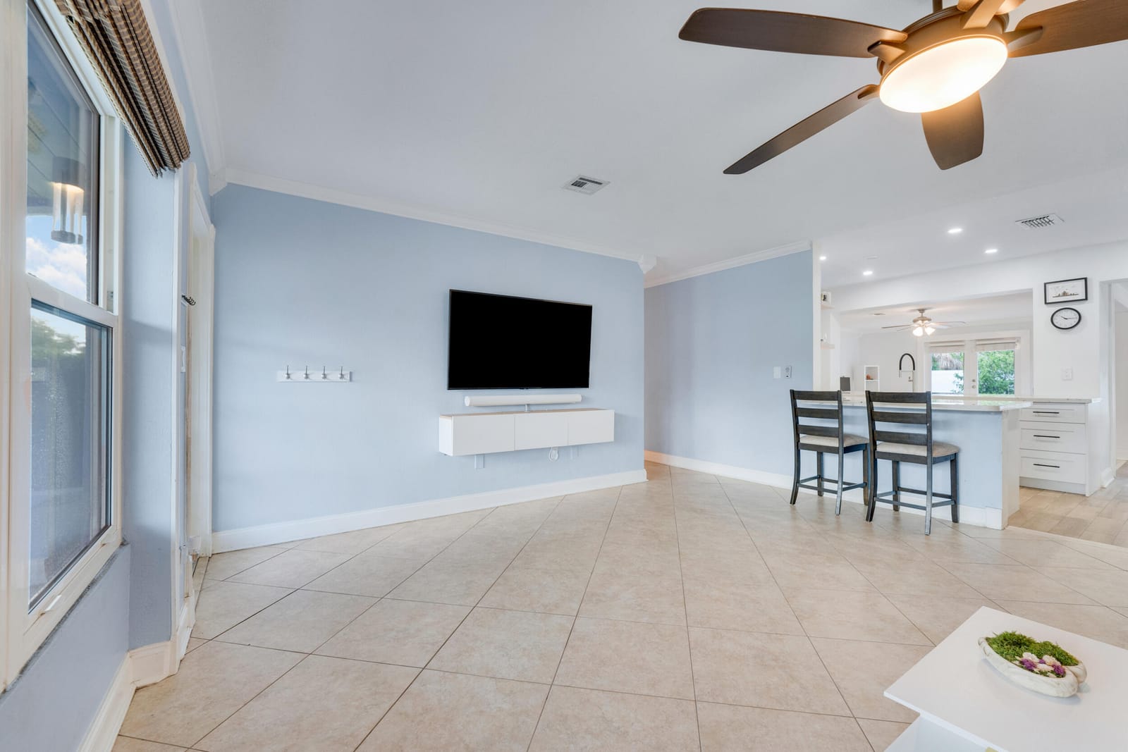 2210 NE 51ST Street — photo 4