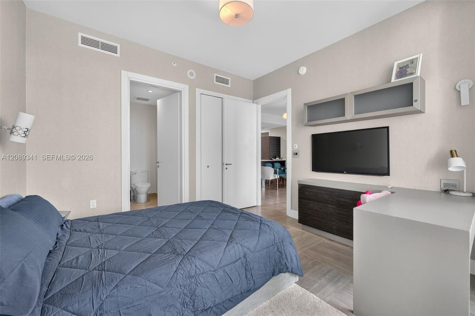 200 Biscayne Boulevard Way 4711, Miami, FL 33131 photo 15