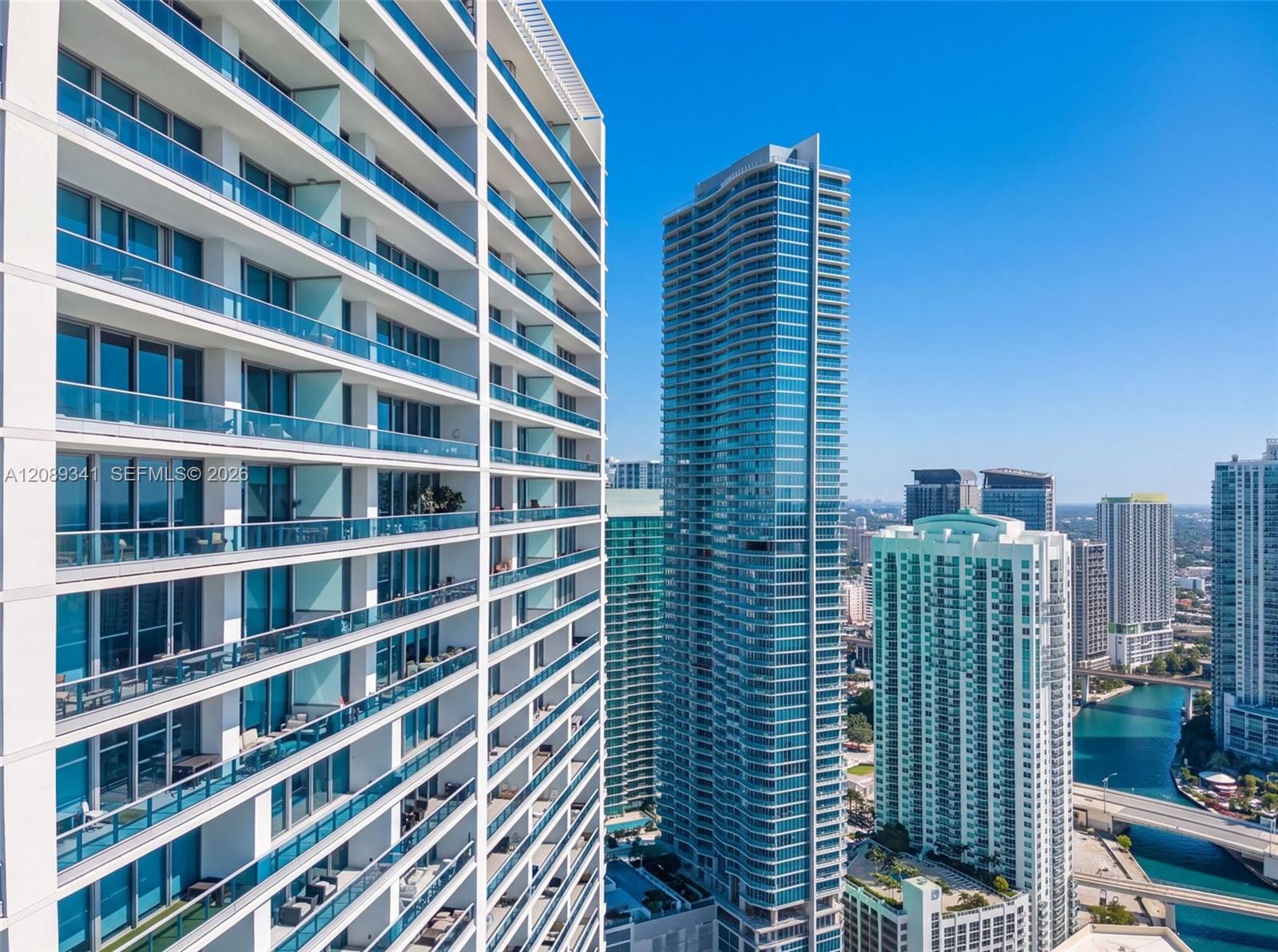 200 Biscayne Boulevard Way 4711, Miami, FL 33131 photo 18
