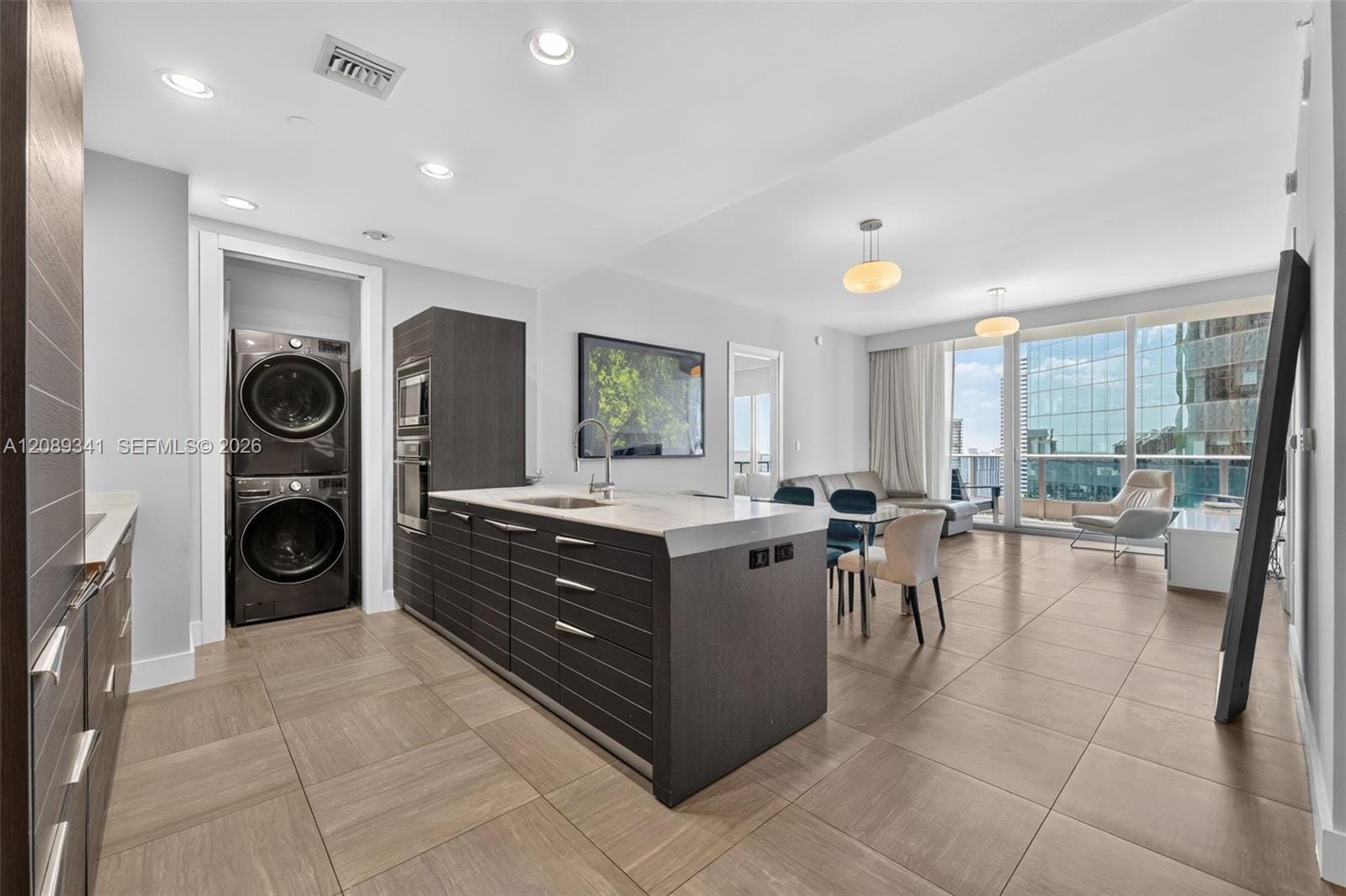 200 Biscayne Boulevard Way 4711, Miami, FL 33131 photo 5